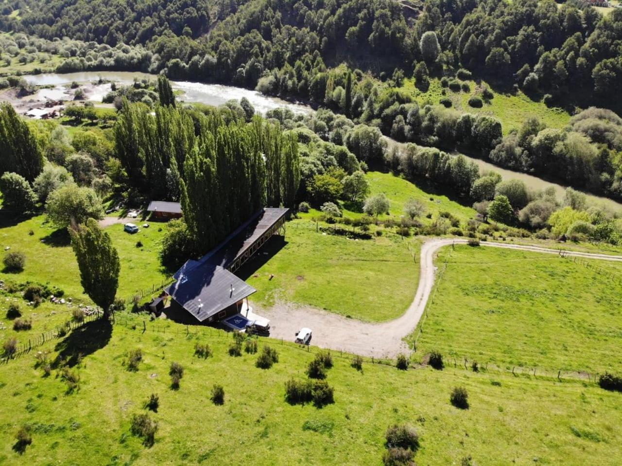 Austral Patagonian Lodge Coyhaique Exterior photo